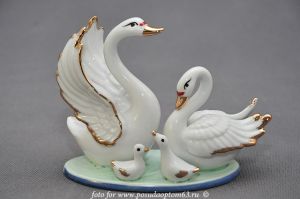 Статуэтка. ― МИР ПОСУДЫ