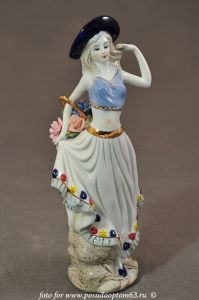 Статуэтка. ― МИР ПОСУДЫ