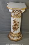 Колонна.